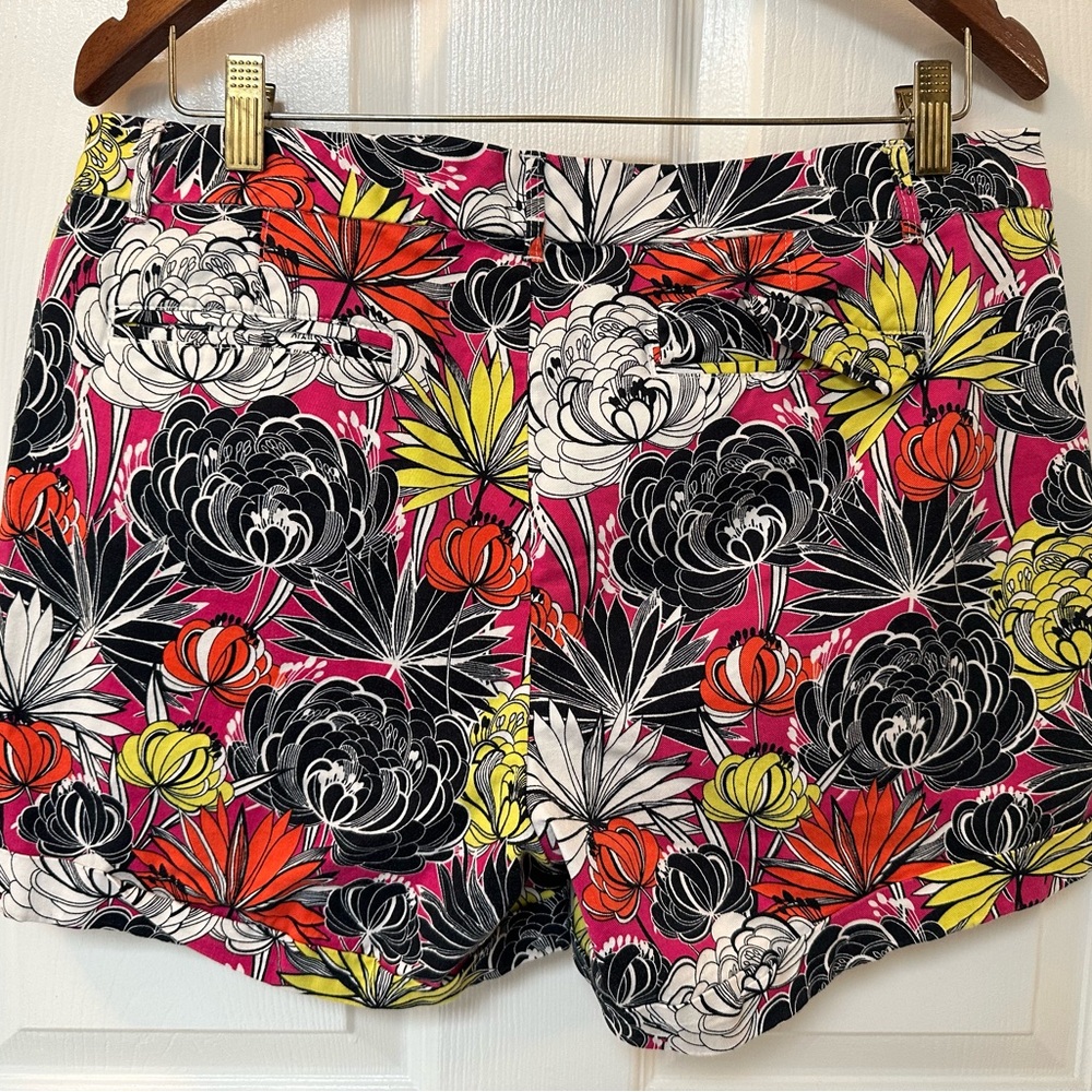 💥 3 for$10 💜 Banana Republic Pink and Black Bermuda Shorts Vibrant Design